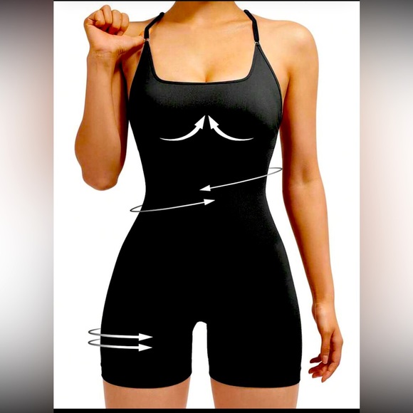 Sexy black back out form hugging romper - Picture 1 of 14